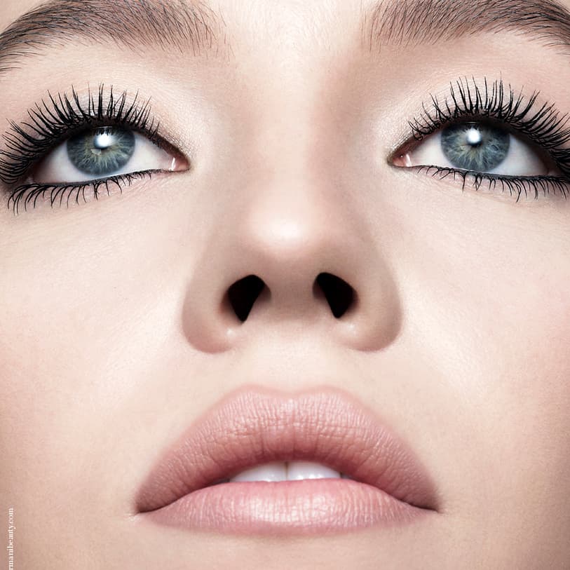 ARMANI BEAUTY INTRODUCES THE NEW VERTIGO LIFT MASCARA